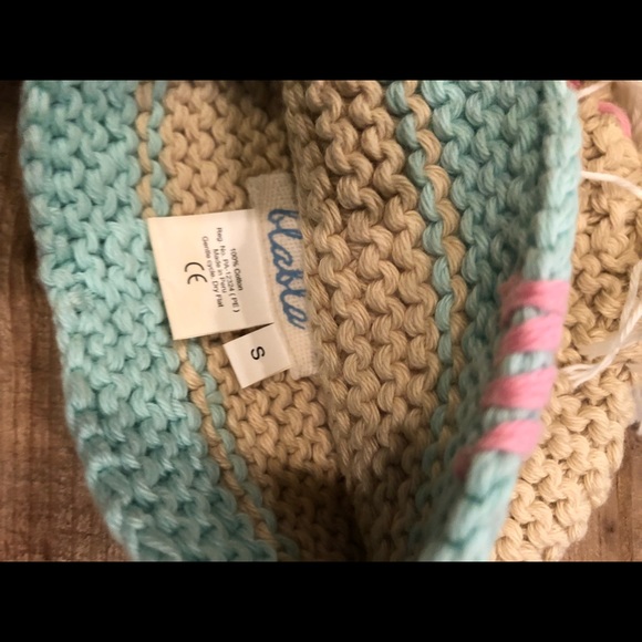 Blabla Knit Hat Size Small - Picture 3 of 4